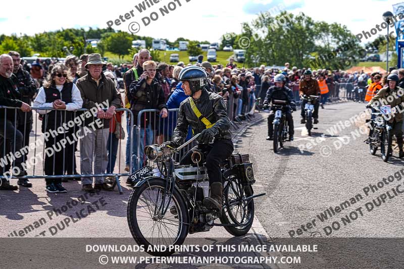 Vintage motorcycle club;eventdigitalimages;no limits trackdays;peter wileman photography;vintage motocycles;vmcc banbury run photographs